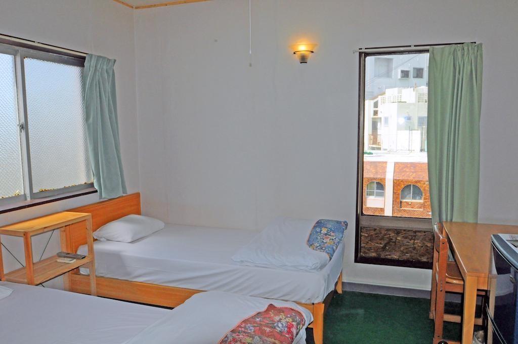 Yoshida Hotel Okinawa Værelse billede